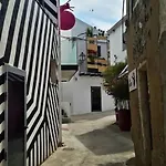 Community & Wine Favara